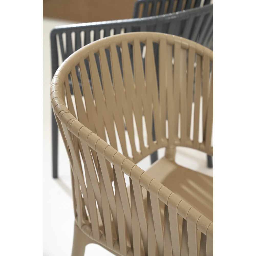 Silla Portofino con brazos para exterior - disponible en 6 colores para hostelería y hogar