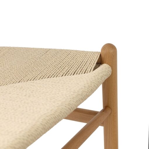 detalle asiento trenzado de cuerda en silla tipo Wishbone