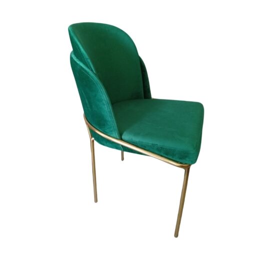 sillon mustang tapizado de terciopelo verde con estructura de metal dorado para uso interior