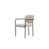 Silla con brazos Undredal 26 tapizada y estructura metálica - vista frontal - personalizable para hostelería y proyectos de interiorismo