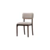 Silla tapizada Fiona en beige neutro y estructura madera natural - vista frontal - personalizable para hostelería y proyectos de interiorismo
