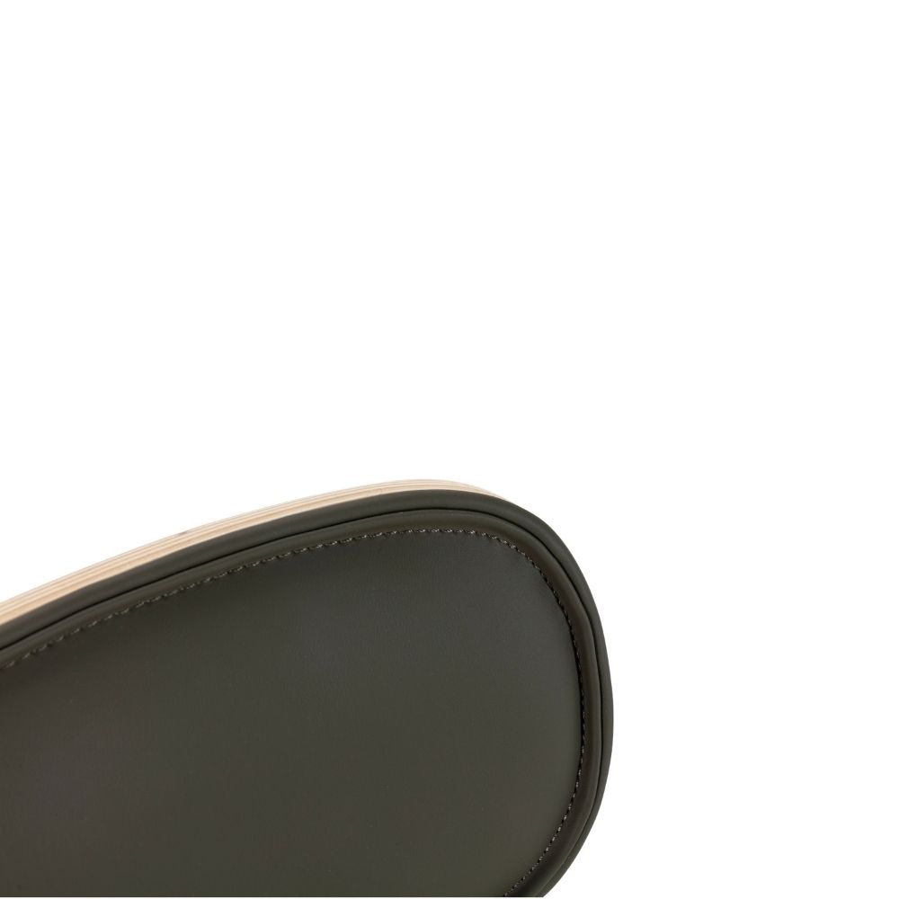 silla saula tapizada patas metal interior
