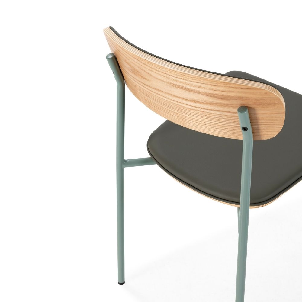 silla saula tapizada patas metal interior